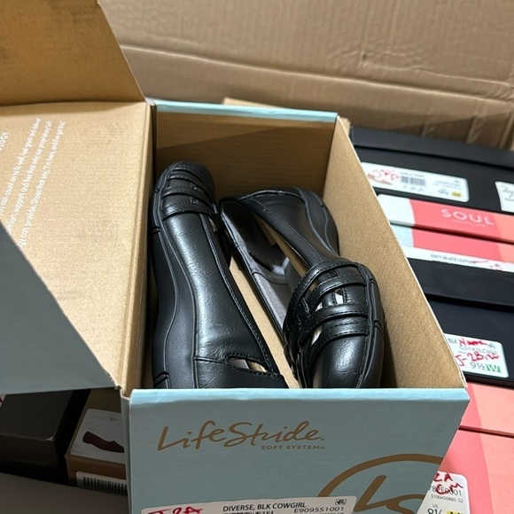 LIFESTRIDE WOMENS DIVERSE FLAT (NARROW) - Picture 2 of 7